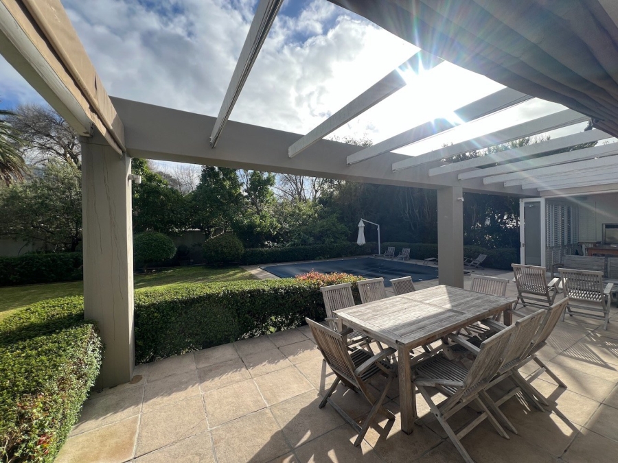 To Let 4 Bedroom Property for Rent in Constantia Western Cape